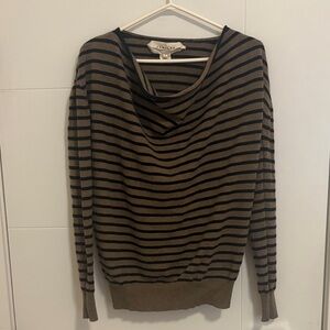 Demylee Scoop Neck Cashmere Sweater